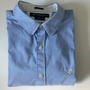 LIKE NEW Men's AEO Button Down Shirt, SZ L